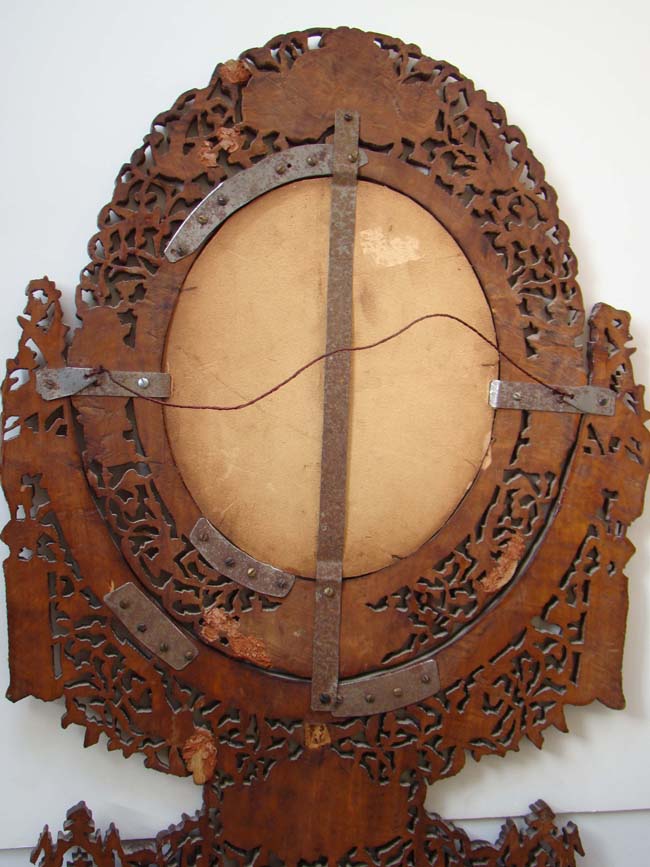 A fine and rare carved Chinese Export Wall Mirror circa 1850 — image 4